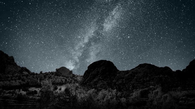 如何评价腾讯元宝桌面端使用 Rust 的 Tauri 框架？